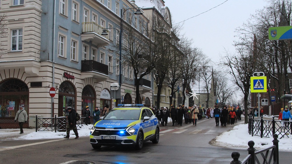 Ełk. Orszak Trzech Króli przeszedł ulicami miasta 10 a9