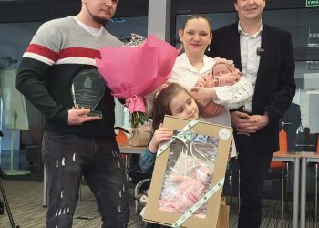 Pierwsze dziecko w gminie Suwałki otrzymało wyprawkę 2 b08fbd35 dead 4e84 b3fd 8a869291f6fa