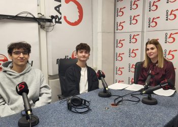 e6d020f8 f5e1 472b 89b5 9f047f53ec39