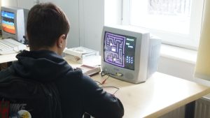 Pikselowe przygody w bibliotece 24 retrogranie 23