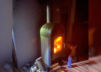 Siarczyste mrozy w regionie. Z prośbą o pomoc dzwonił mieszkaniec Pisza 2 zdj. KPP w Piszu