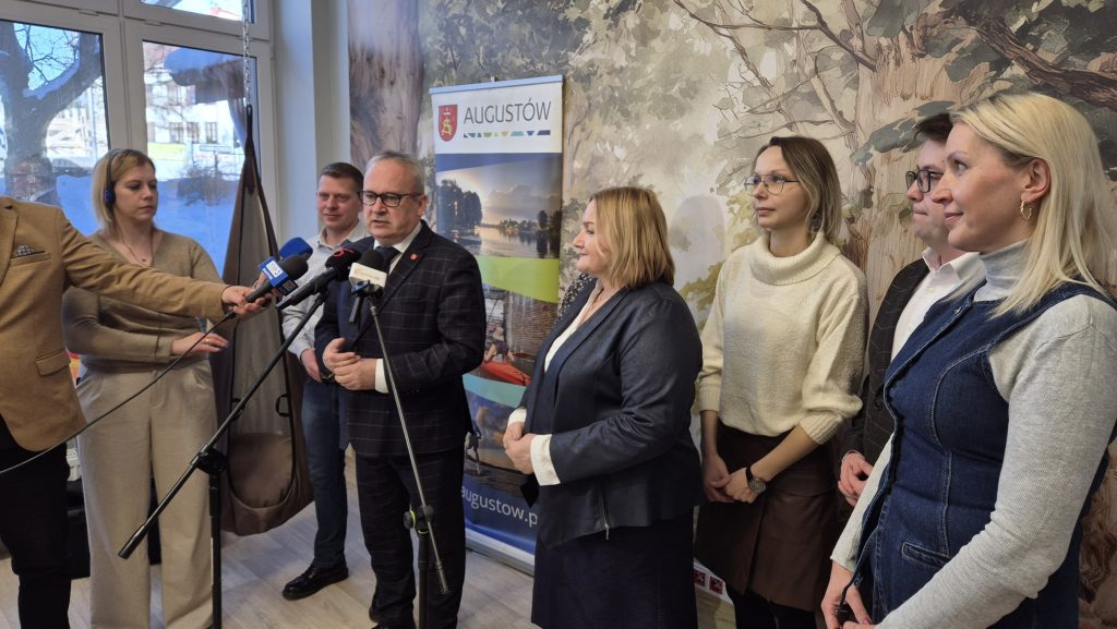 09f2b128 ba50 4c45 9880 a03578c098b1