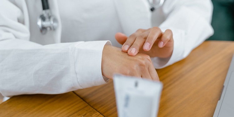 Sucha i szorstka skóra – jakie składniki naprawdę działają? 1 1 7