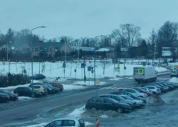 Problem z parkowaniem przy jednostce wojskowej 8 1d489602 d60e 4a90 b50b ddf492e1147b