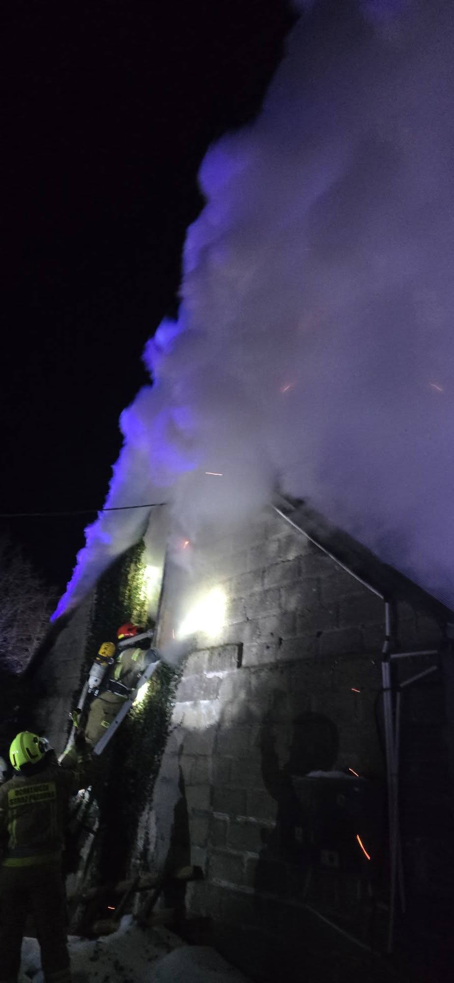 Pożar domu w miejscowości Suchorzec 3 20