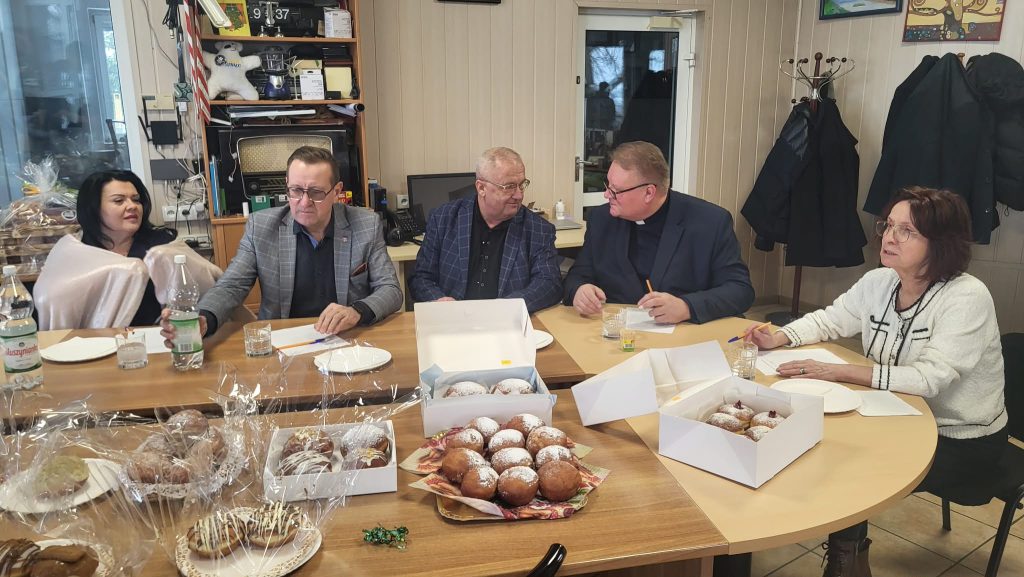 31554540 1a5e 4d45 8c32 18e070e6365f