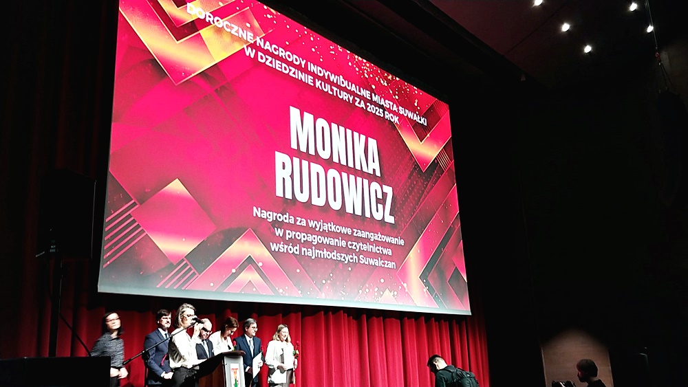 ,,Kulturalne" nagrody i stypendia wręczone 18 6 1