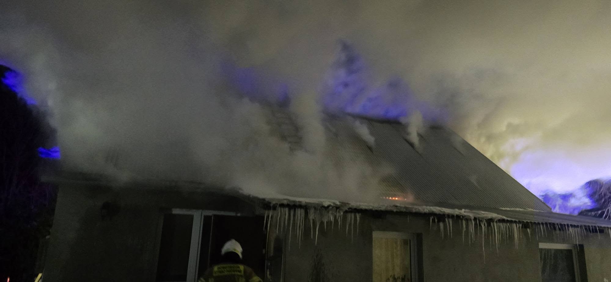 Pożar domu w miejscowości Suchorzec 7 60