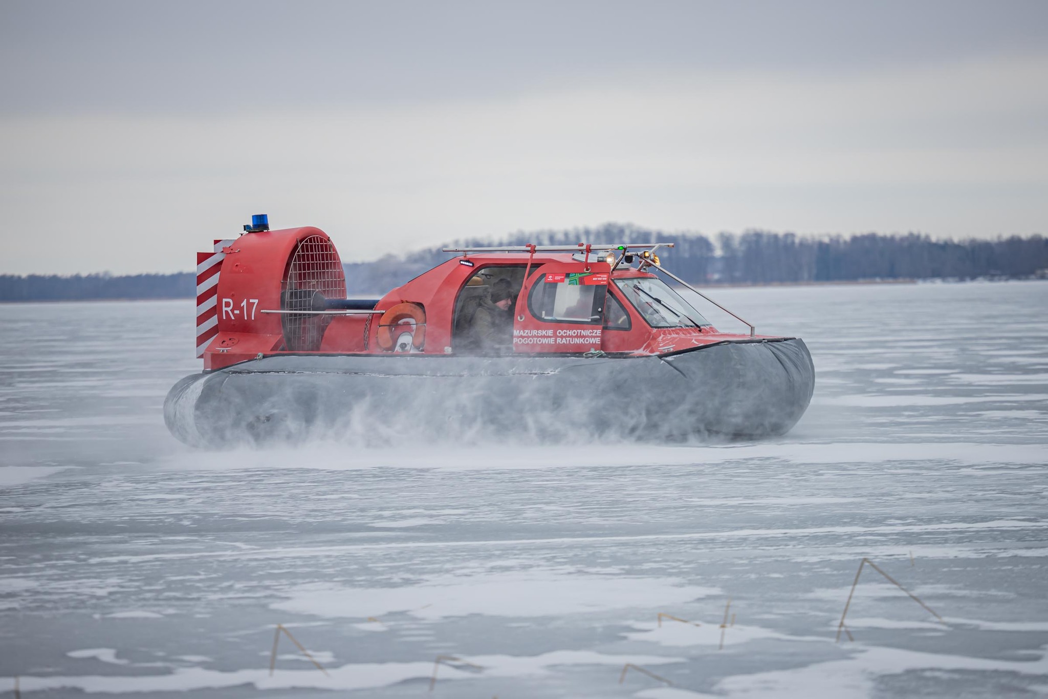 641053000 1348535927320888 5649736037210685244 n