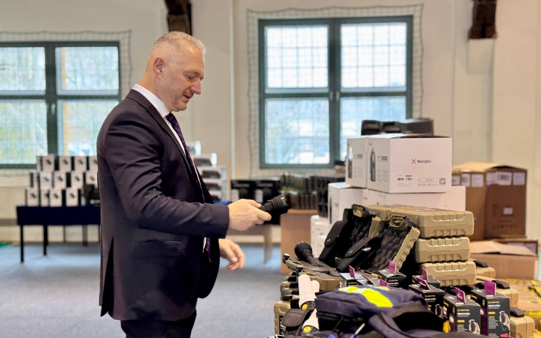 Nowoczesny sprzęt trafił do jednostek policji w całym województwie 2 641276704 1320698573201110 6931611089314339729 n crop