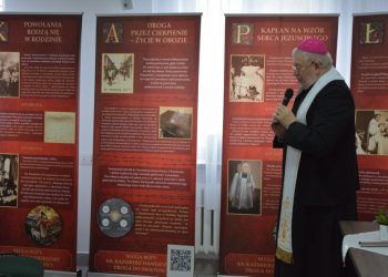 Wystawa poświęcona ks. Kazimierzowi Hamerszmitowi 5 DSC 2346