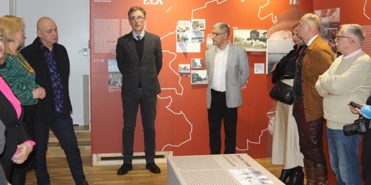 Nowa wystawa otwarta 1 a g 1