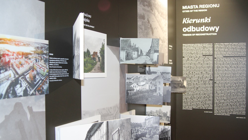 Nowa wystawa otwarta 12 a11