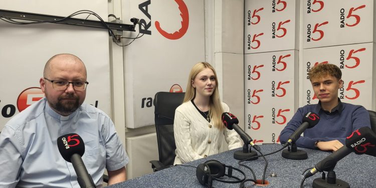 a5359989 cee2 43db 8bc8 8782cf050fa5