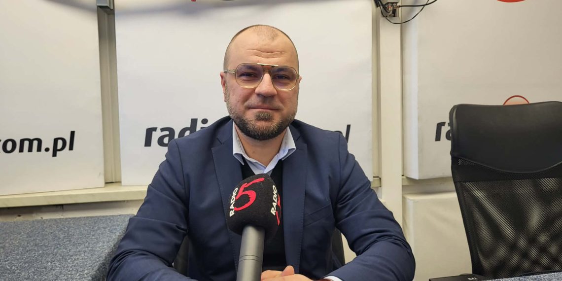 e5602790 8a70 4b2b b6b2 b3631f611356