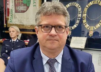 Radny chce porozmawiać o bezrobociu 2 pup crop