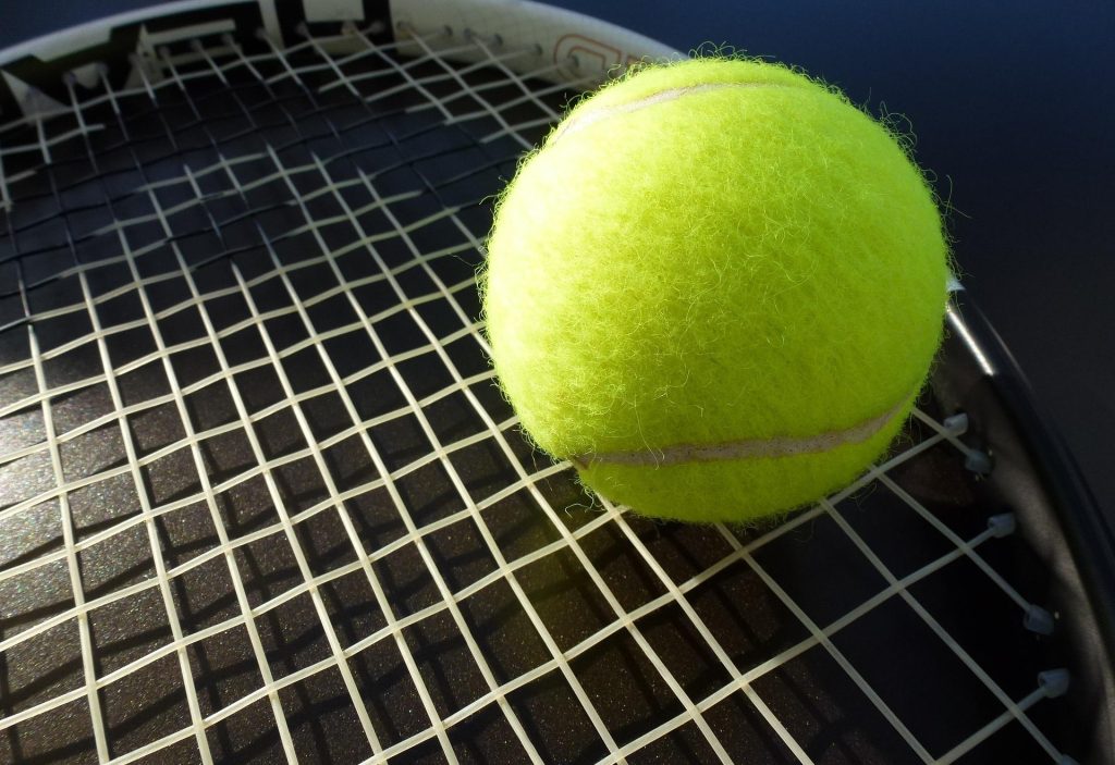 174495 tennis 363662 1920 1 crop