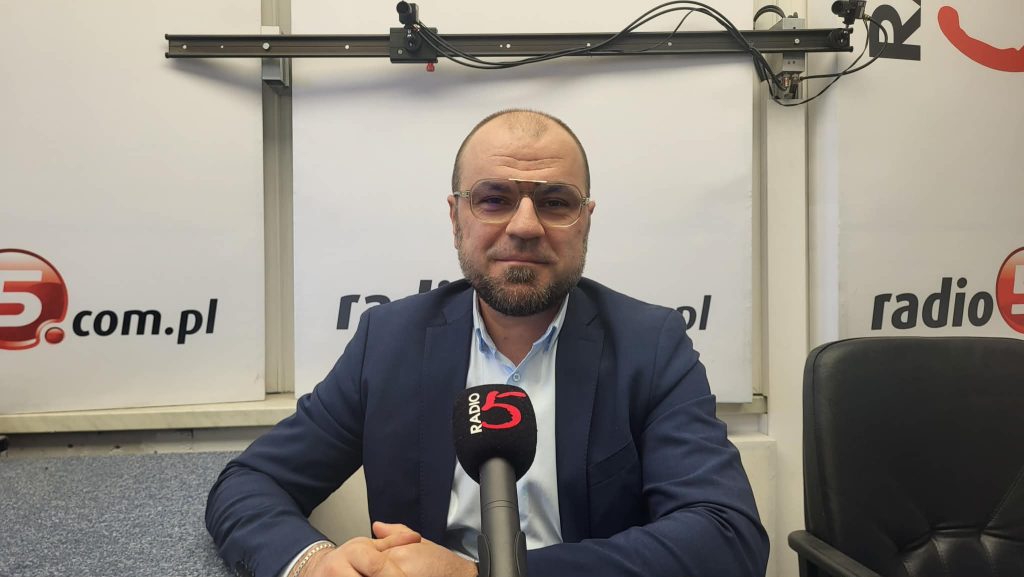 3d174f6d 5149 4390 b4e0 09ad3e05d077