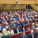 94ed409b b146 42b3 8c2b 23e79fdf4581