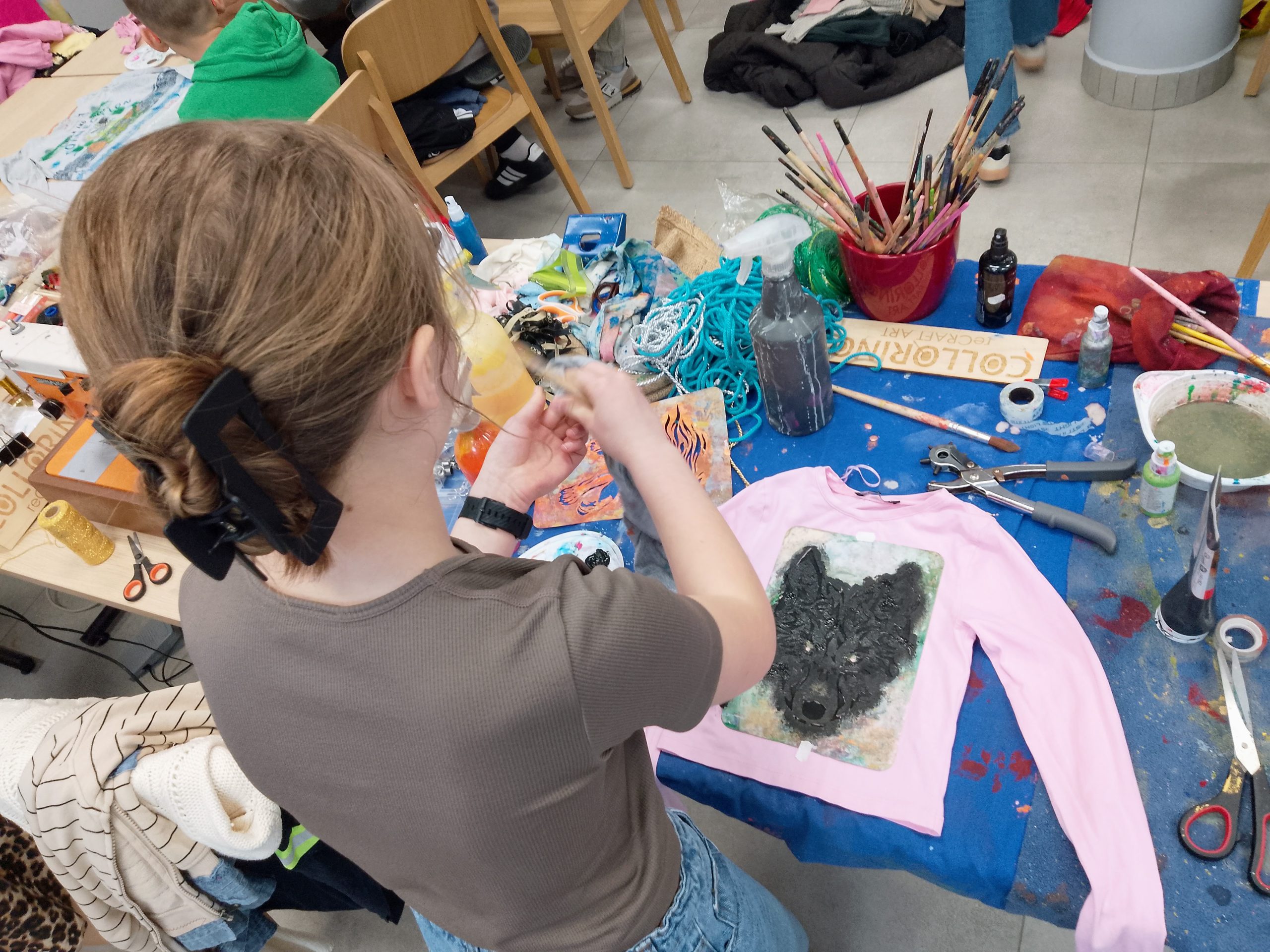 Nadali ubraniom drugie życie 12 IMG 20260326 104050 scaled