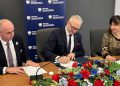 Podpisanie umowy z wójtem gminy Kalinowo