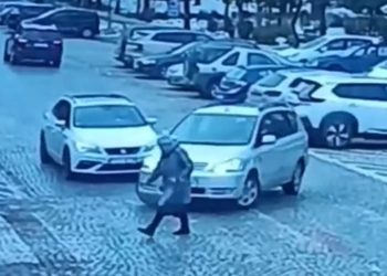 Zajechał drogę innemu kierowcy tuż przed przejściem. Interweniowali policjanci 4 KPP w Olecku