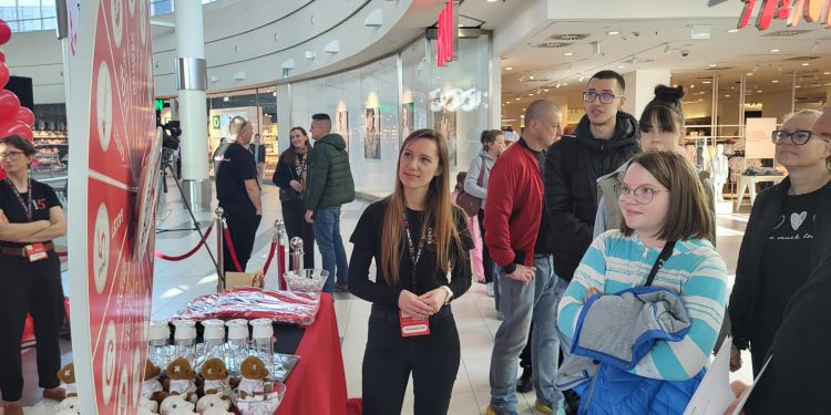 Messenger creation 06DE171D D3F4 4F69 AF1D 39BFCAB4F118