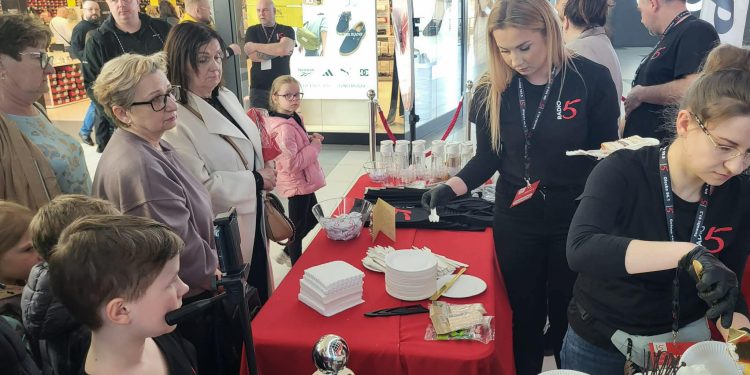 Messenger creation 090FA56C D042 4D70 84FA A717A09D8F27