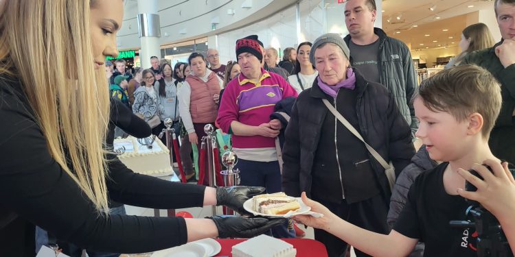 Messenger creation 09243DBB DE52 472B 9EC2 9588C8FACF51