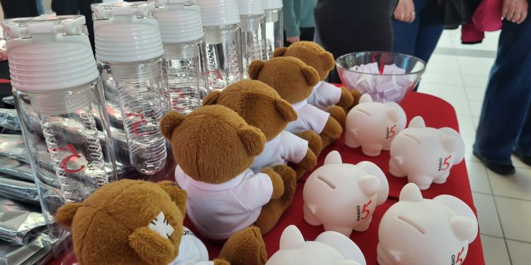 Messenger creation 0A98741B A598 494E BA02 DF8D2D5AB3BB