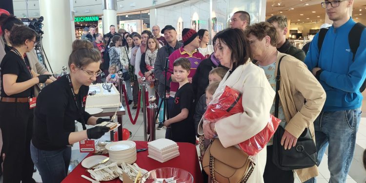 Messenger creation 23136203 25B3 41A6 89A0 9538F3FB90DA