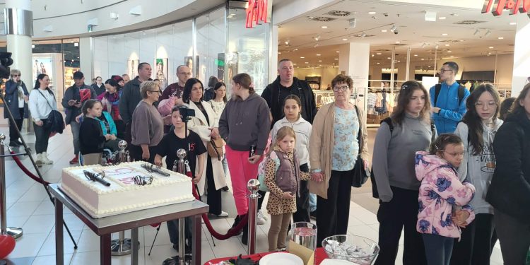 Messenger creation 5EBDD829 8A86 4D7B BB77 FF7760A68C75