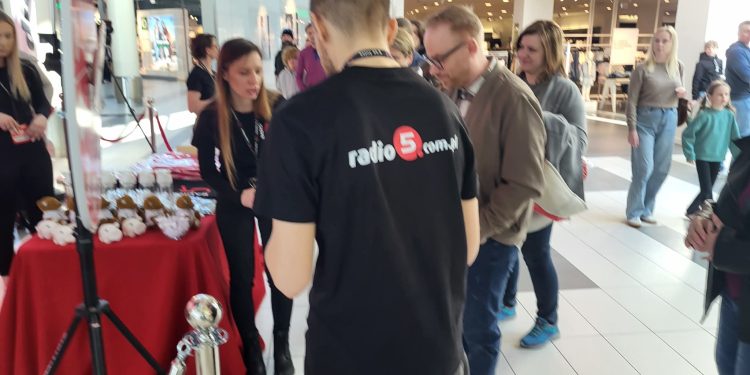 Messenger creation 772F711D 63A8 4586 A6AF 266051993B7B