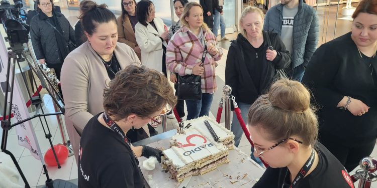 Messenger creation 91D72AE7 DFFE 4917 965C CEDA3D55B220