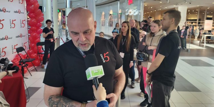 Messenger creation A4E2F766 0B04 47D6 BFDF E694182228B0