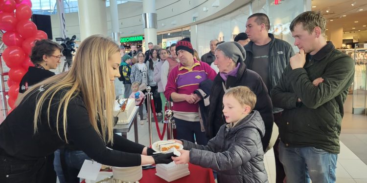 Messenger creation BE5136BC DFE9 4999 9D2B 166DAB0A38B7