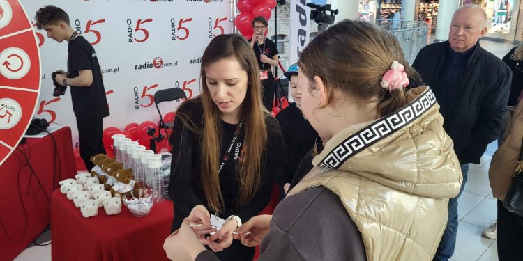 Messenger creation CD601C87 21E4 46BC B00F 24F7CA7C41C7