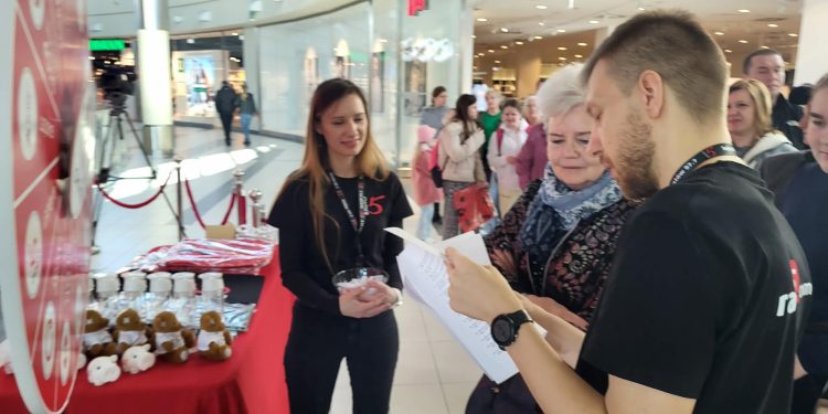 Messenger creation D69C311E 35D3 4CFB 828C 7AA460F774C8