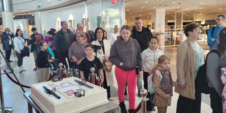 Messenger creation D8A6BCC8 F0C1 4A15 A97F F72E53FC9C23