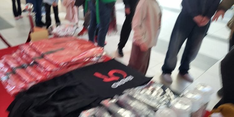 Messenger creation E681A05A 95C6 4B70 A9BF F6EDCFBEF680