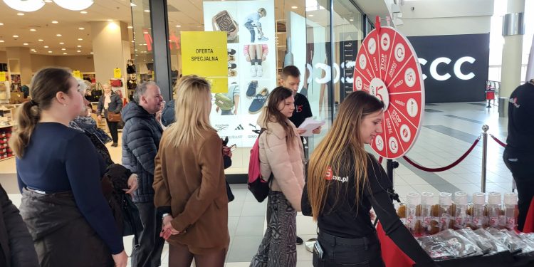 Messenger creation F1D1119E 2CDC 4DCB 8CB0 3FD70C4435AE