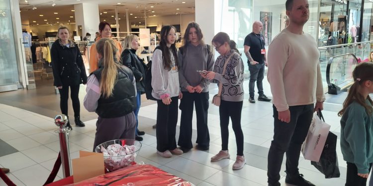 Messenger creation F2ECACF7 735F 4ED4 8062 60DA2BD47B68