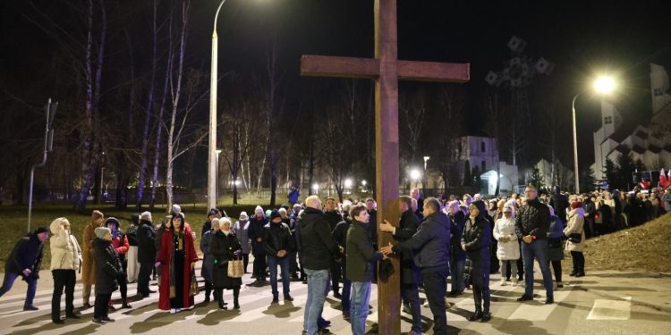 Miejska Droga Krzyżowa 1 Screenshot 20260327 214625 Gallery