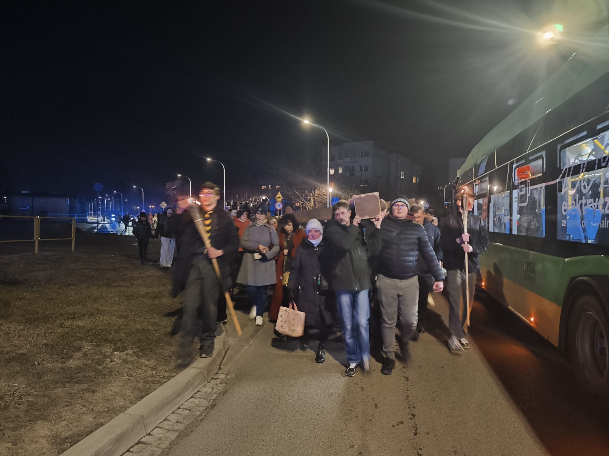 Miejska Droga Krzyżowa 14 WhatsApp Image 2026 03 27 at 22.53.48 1