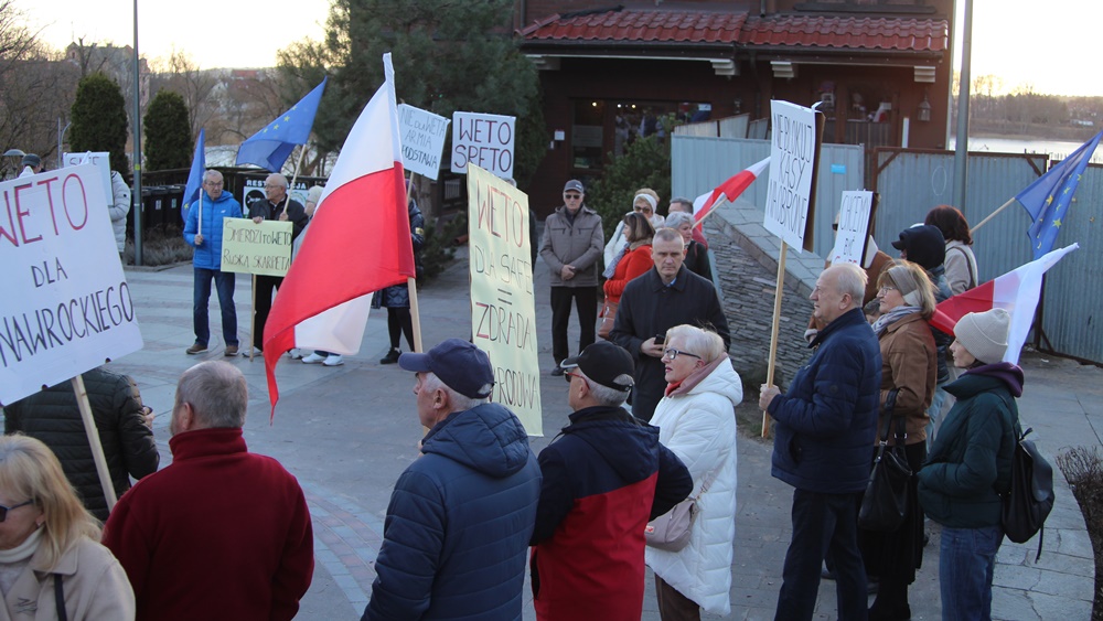 Rozczarowani prezydenckim wetem przyszli na wiec 2 a1 1
