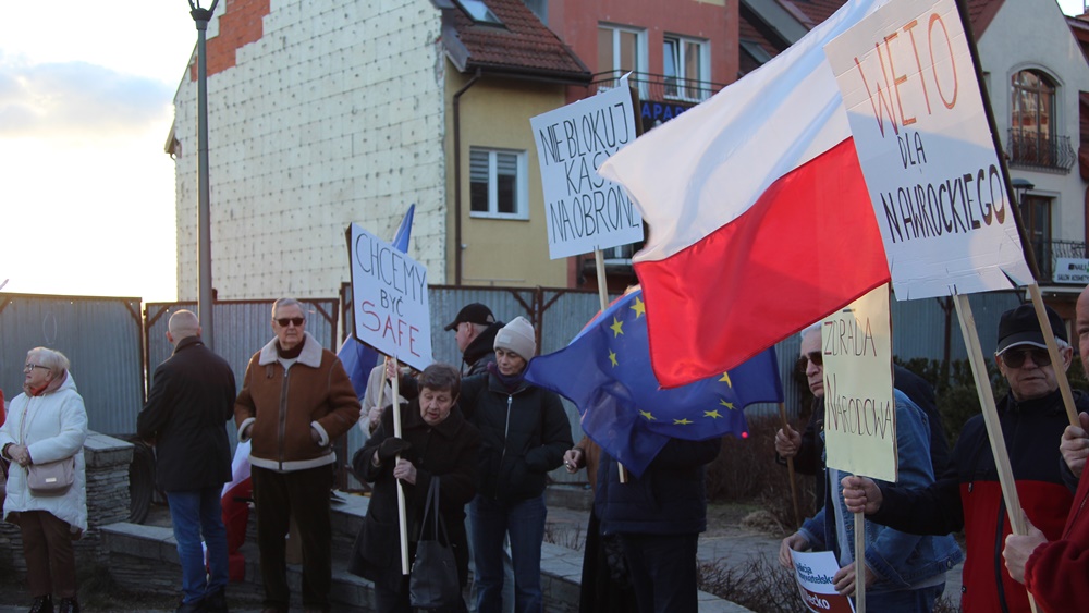 Rozczarowani prezydenckim wetem przyszli na wiec 4 a3 1
