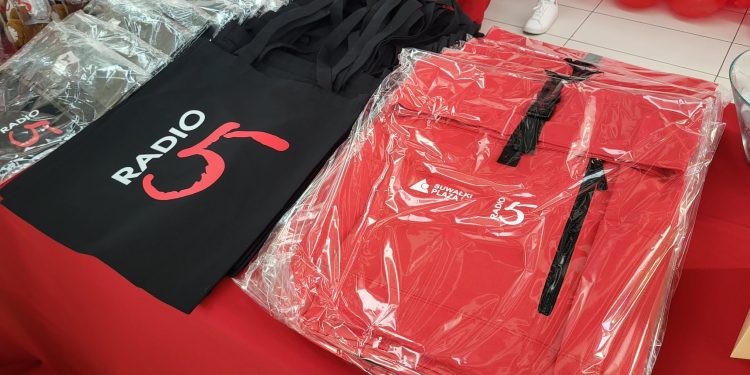 b94606b9 7de0 4e47 abd6 2e4dc29d9236