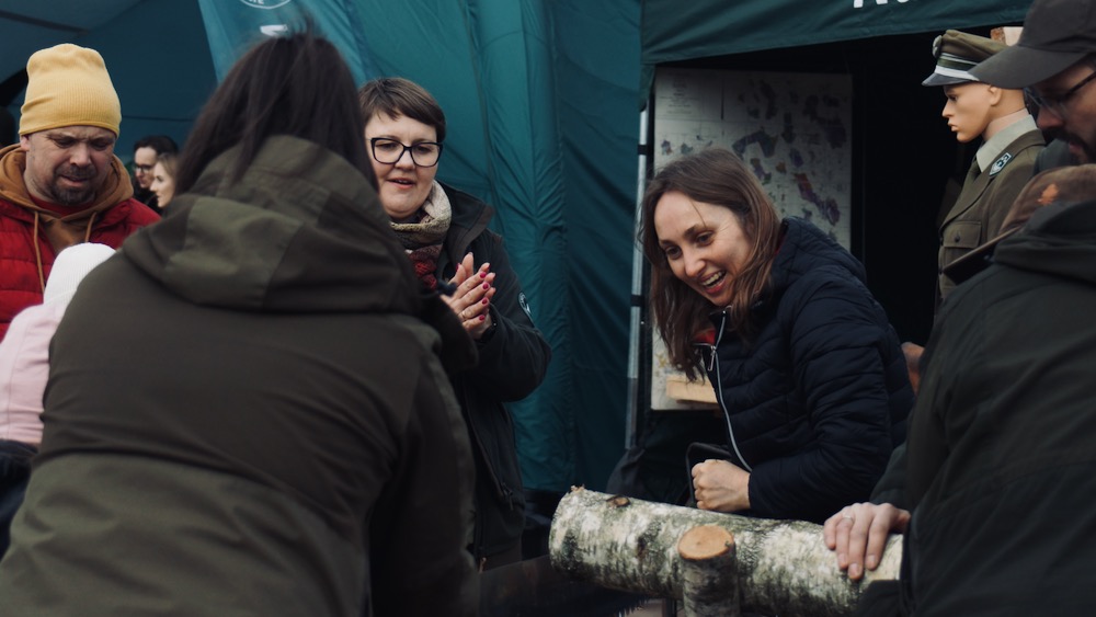 Na placu Jana Pawła II wyrosło leśne miasteczko 10 dzien lasu 9