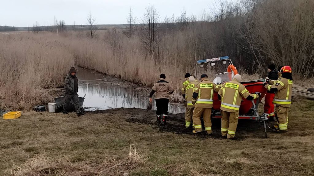 Odnaleziono ciało 60-letniego wędkarza 1 fot.1
