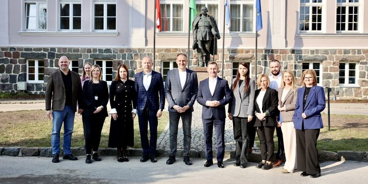 Ta współpraca przynosi wymierne korzyści 1 Fot. UM w Ełku